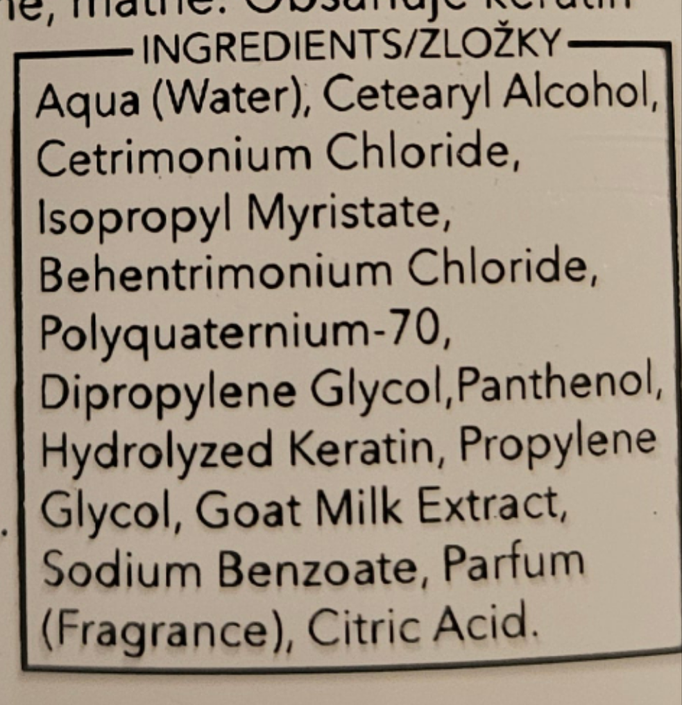 Masque au lait de chèvre et à la kératine