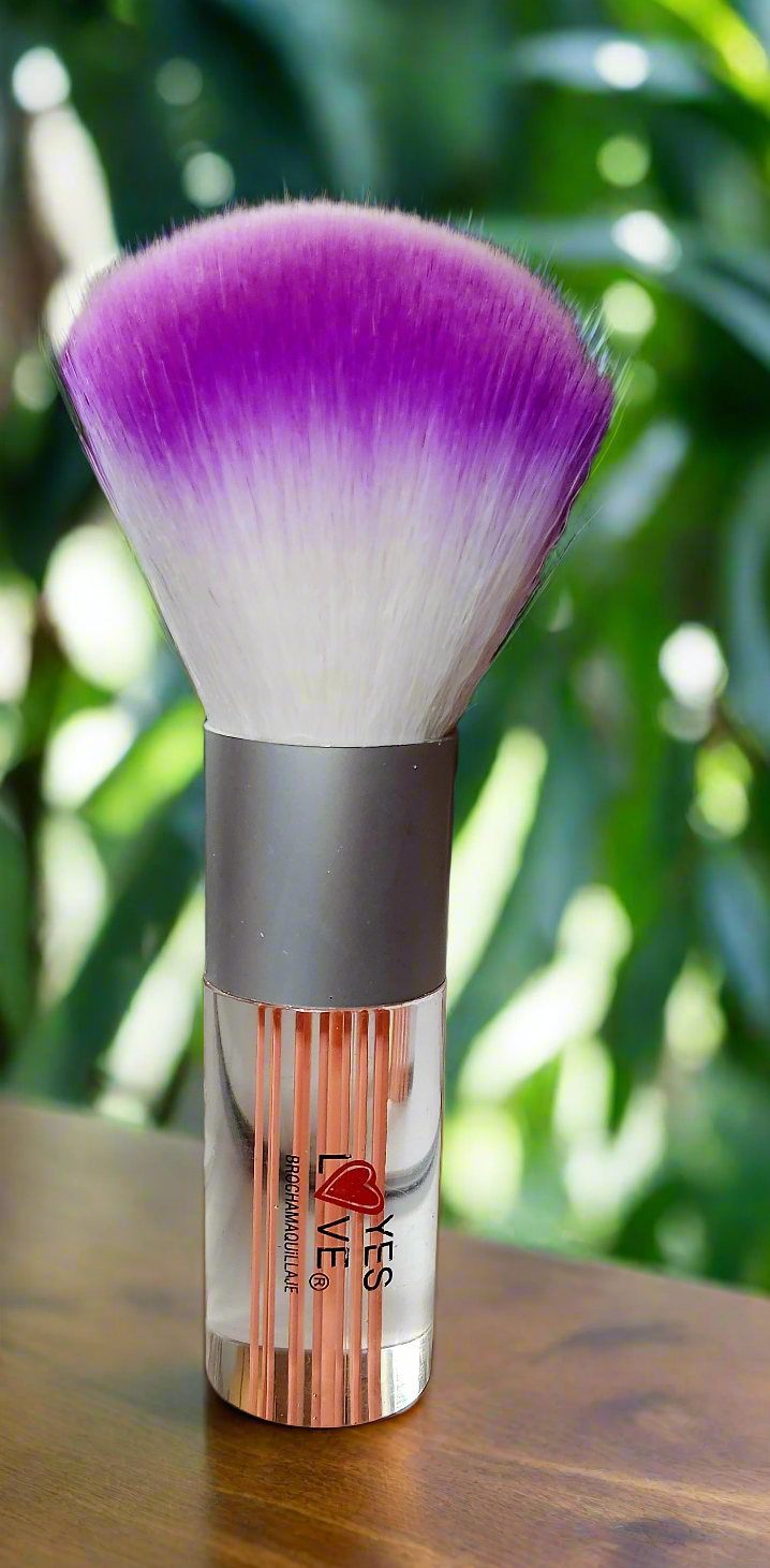 Pinceau "Blush" coloré