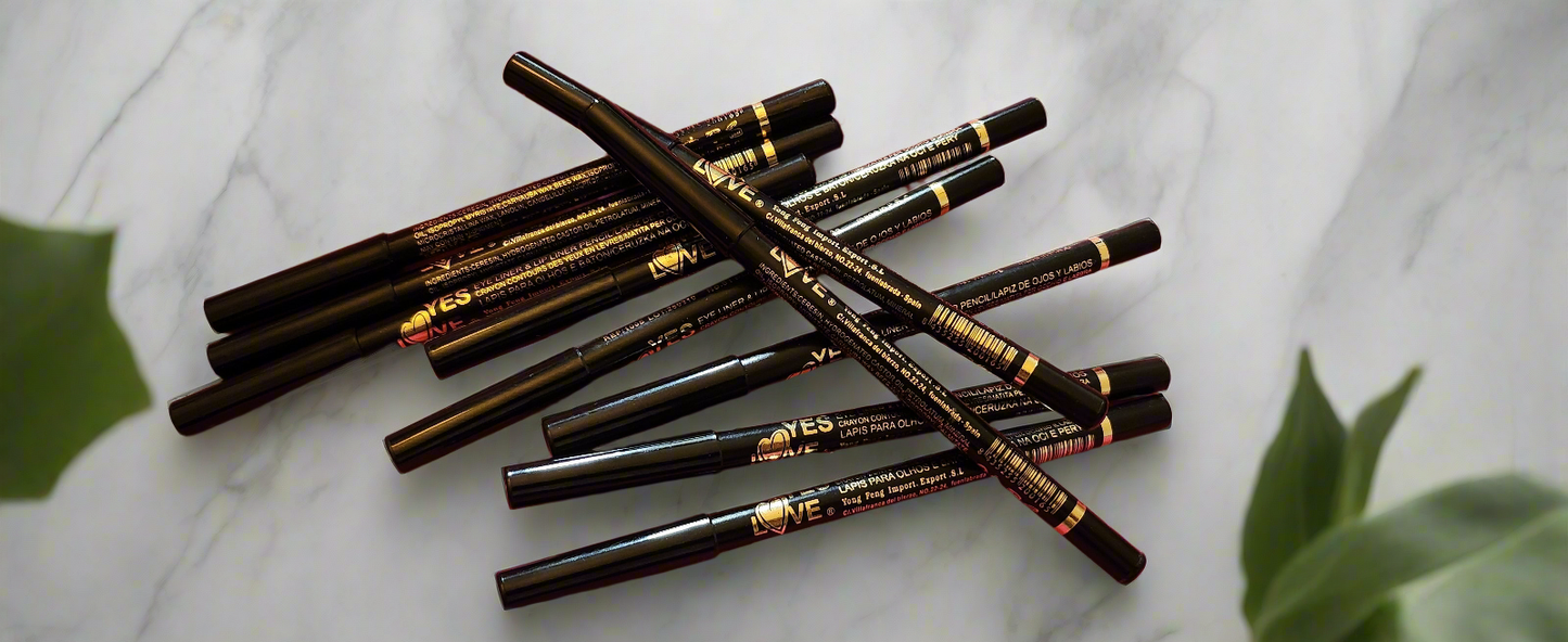 Crayon contour des yeux