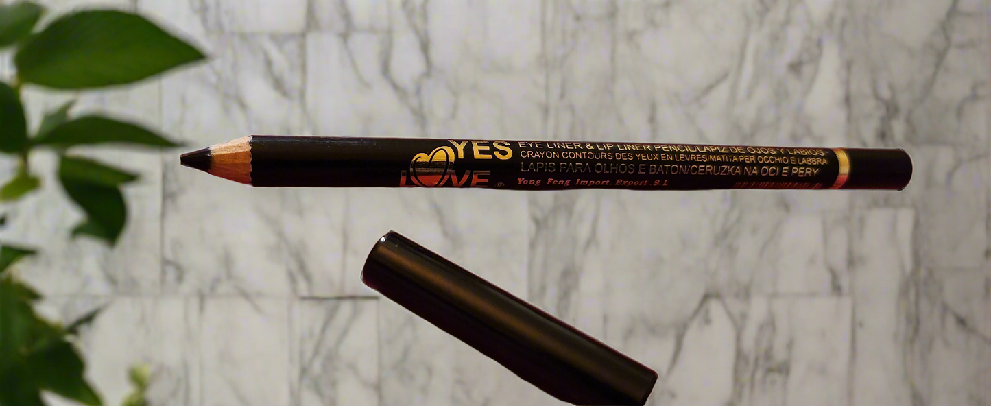 Crayon contour des yeux