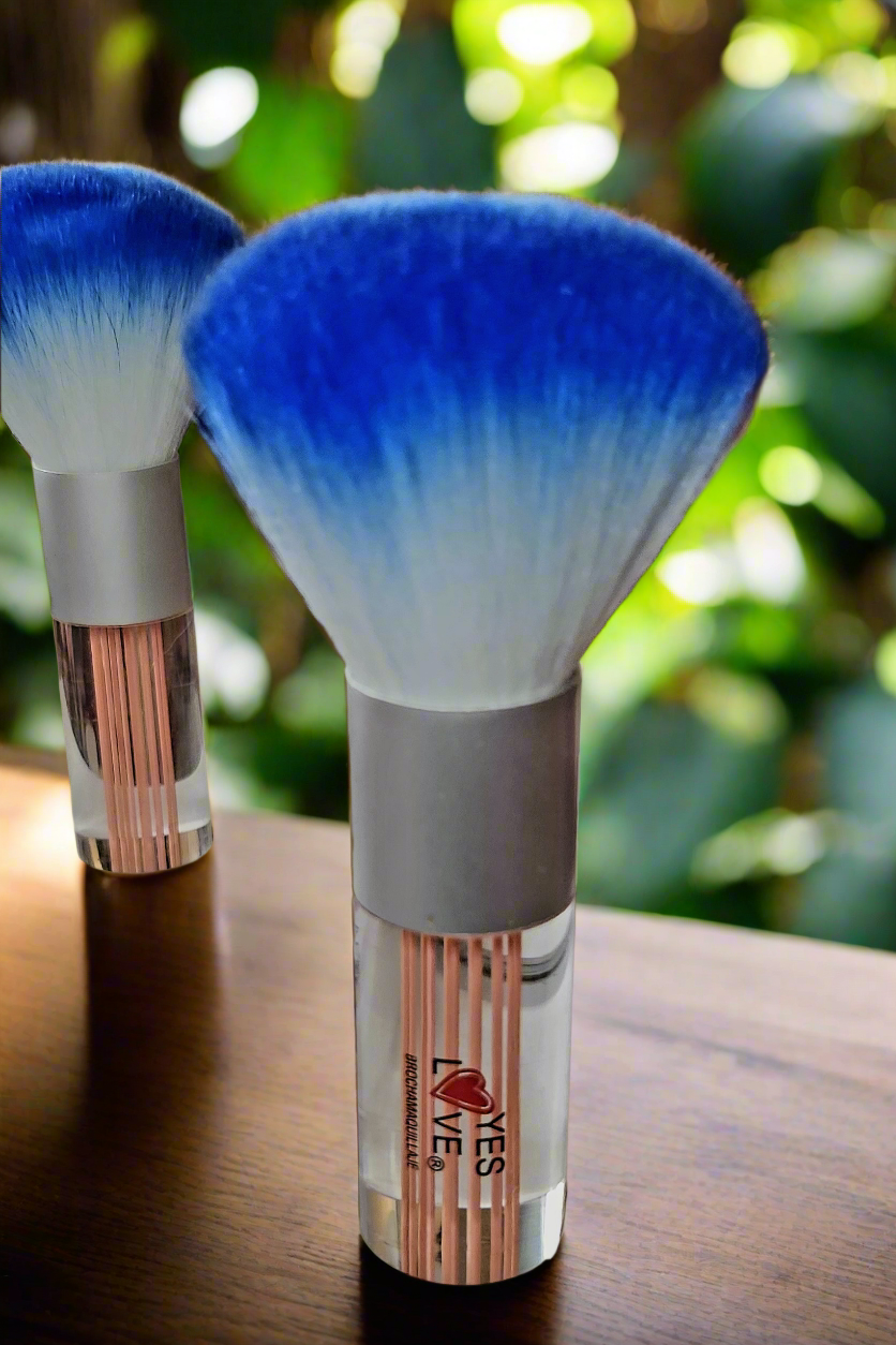 Pinceau "Blush" coloré